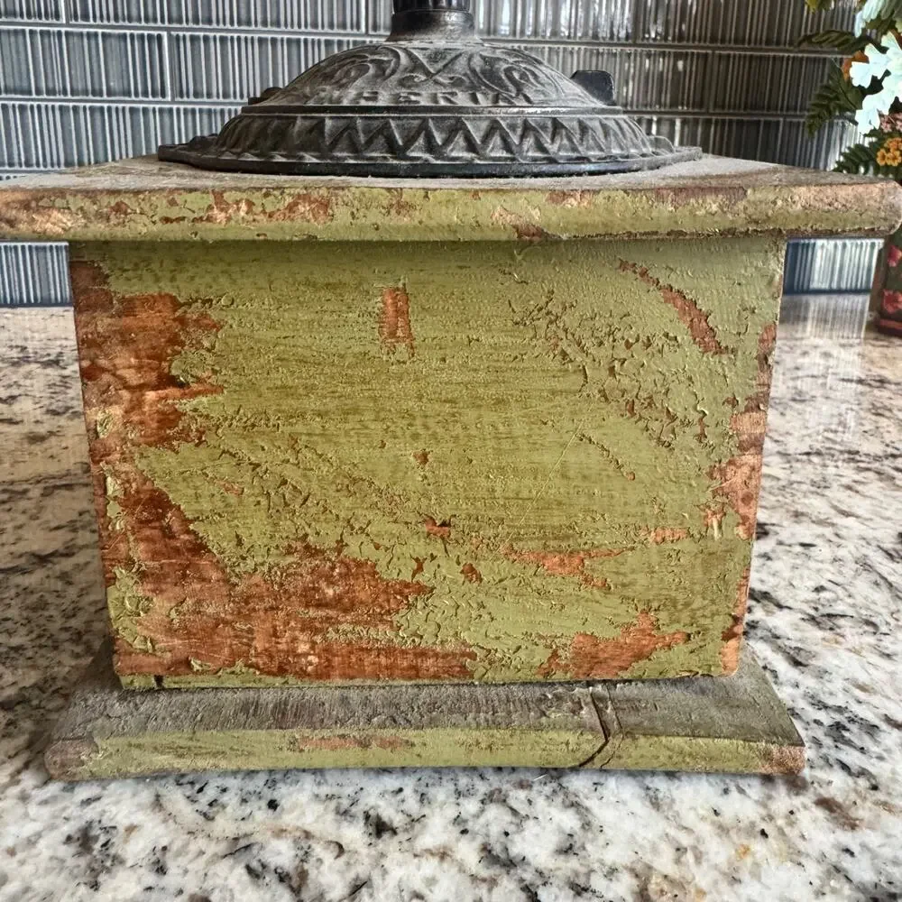Antique Imperial Coffee Grinder Mill Cast Iron Green, Late 1800s Farmhouse Decor - Picture 7 of 10